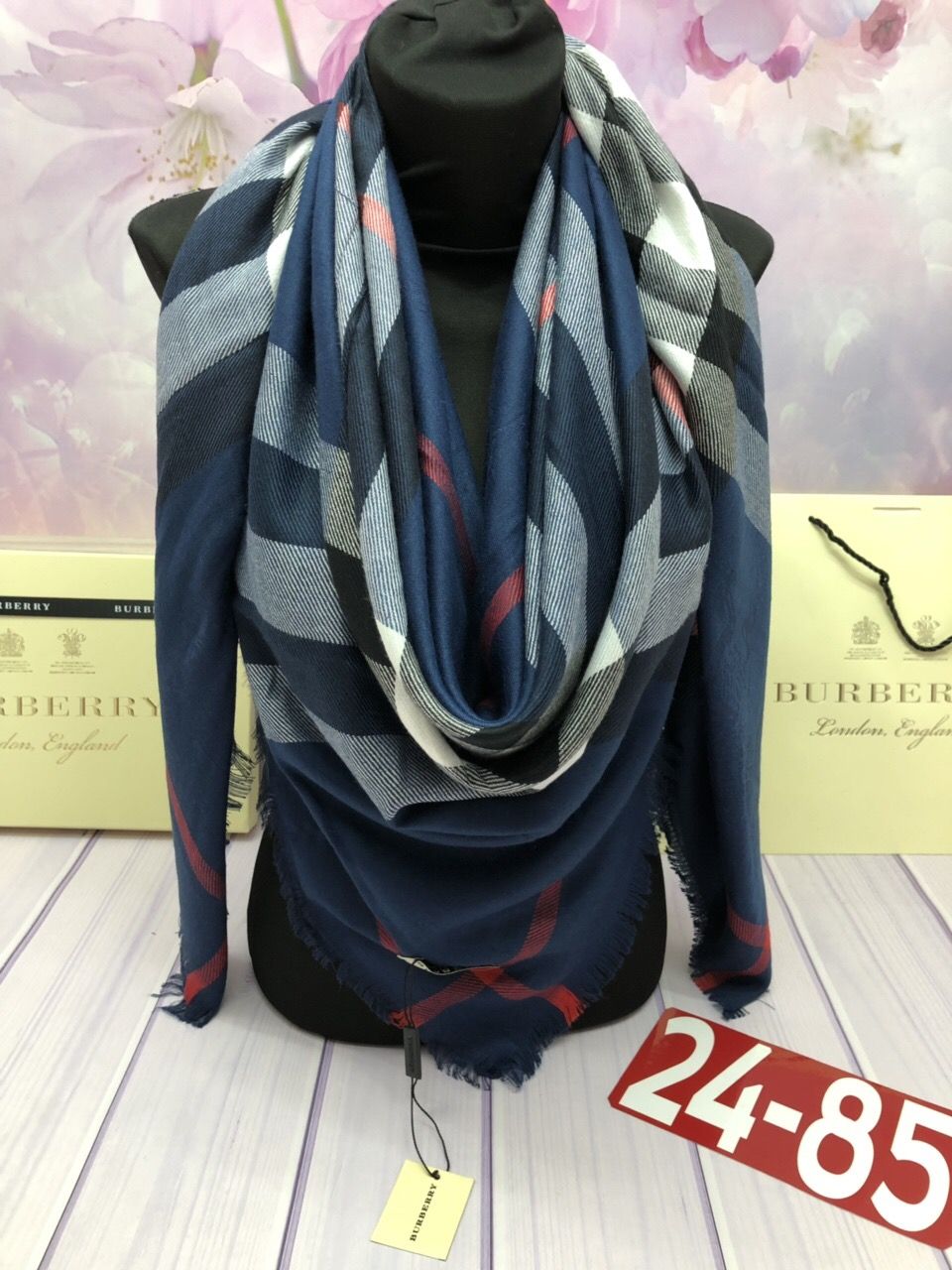 Платок Burberry 107 - b125