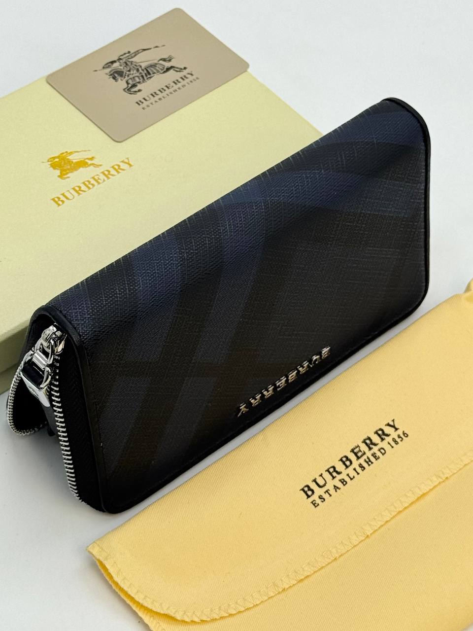 Мужской клатч BURBERRY - b3611