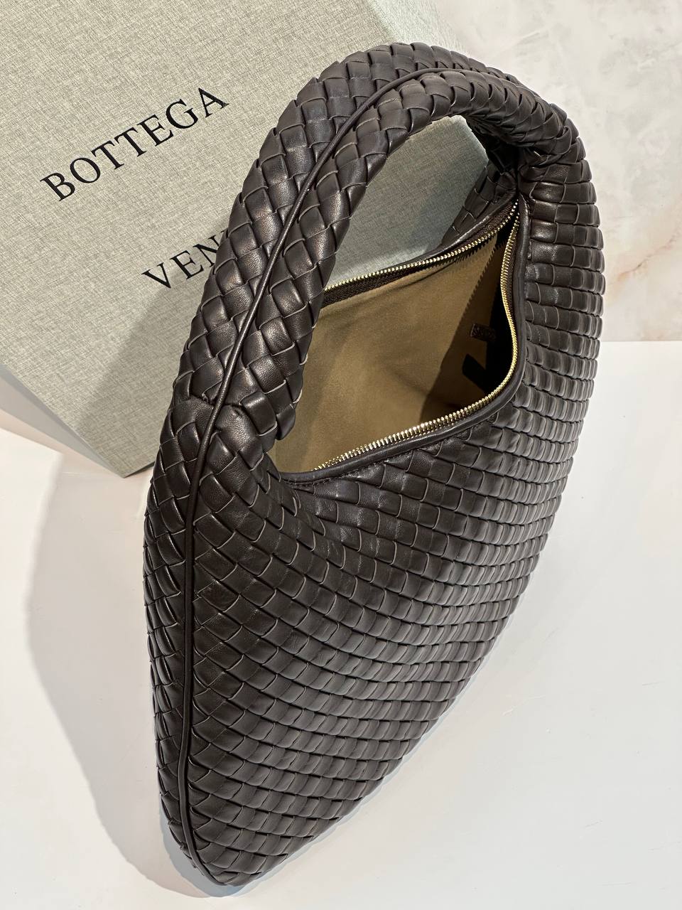 Bottega Veneta 15 - b6874